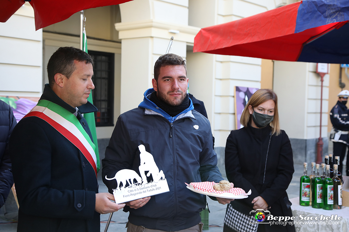 VBS_6110 - 10.ma Fiera Nazionale del Tartufo e Fiera dei Santi.jpg